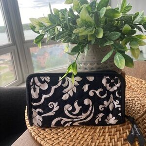 Thirty One Wallet
